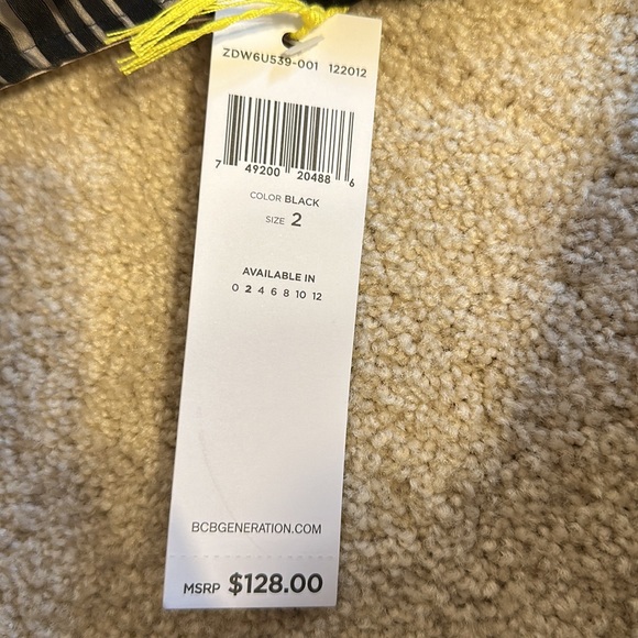 BCBG DRESS - Picture 8 of 8